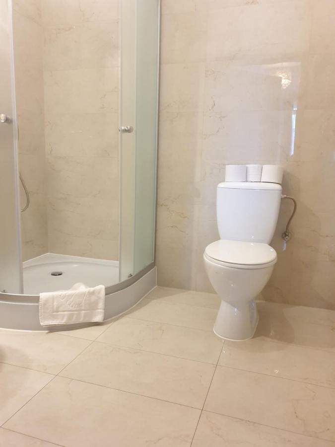Apartamenty Rynek Lezajsk Kültér fotó