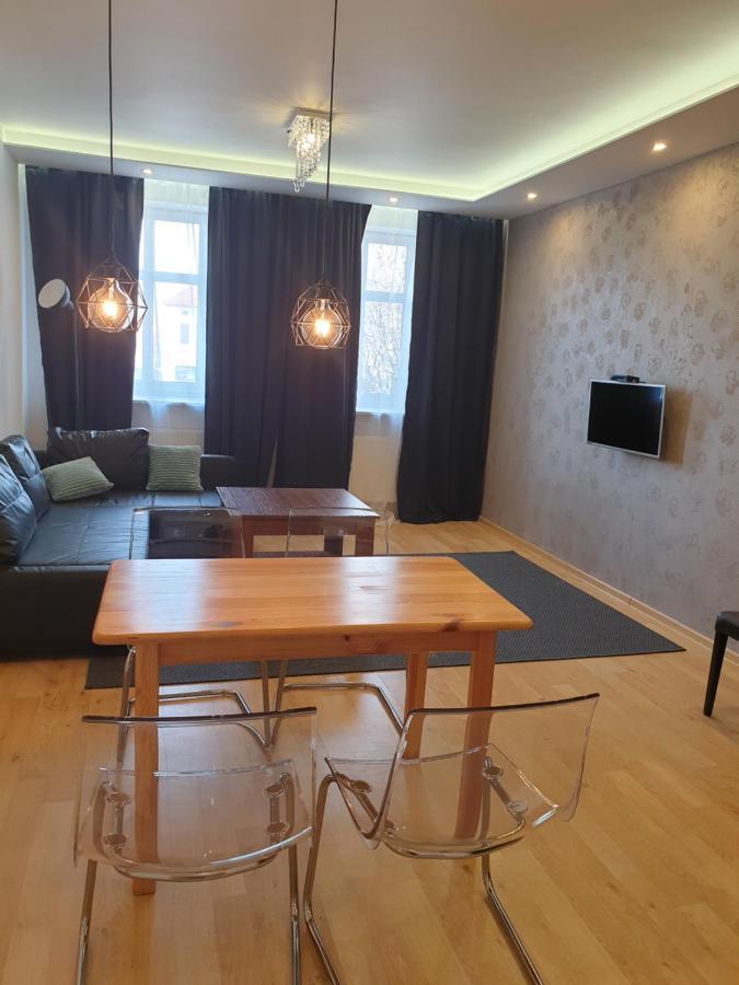 Apartamenty Rynek Lezajsk Kültér fotó