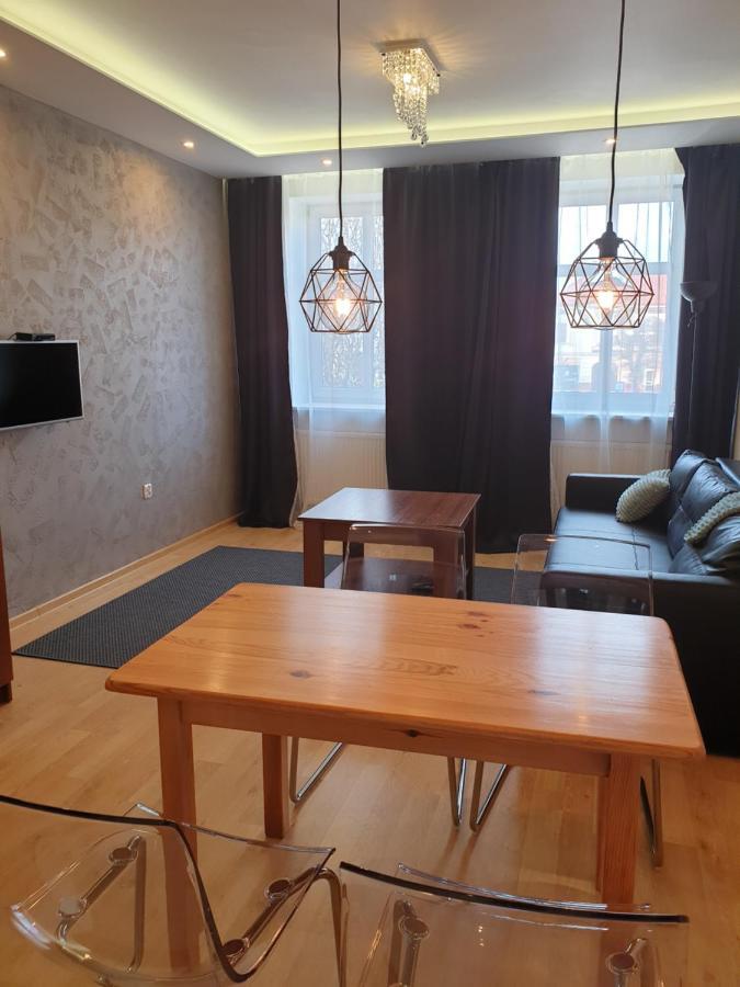 Apartamenty Rynek Lezajsk Kültér fotó