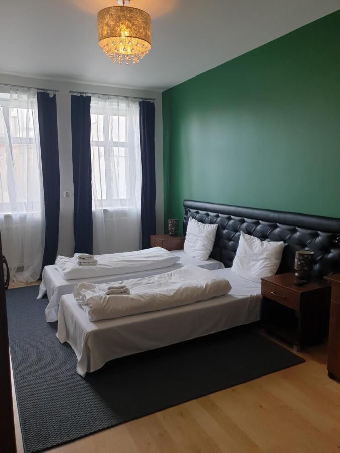 Apartamenty Rynek Lezajsk Kültér fotó