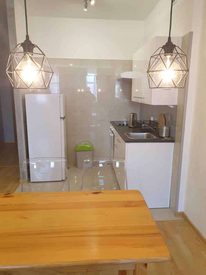Apartamenty Rynek Lezajsk Kültér fotó